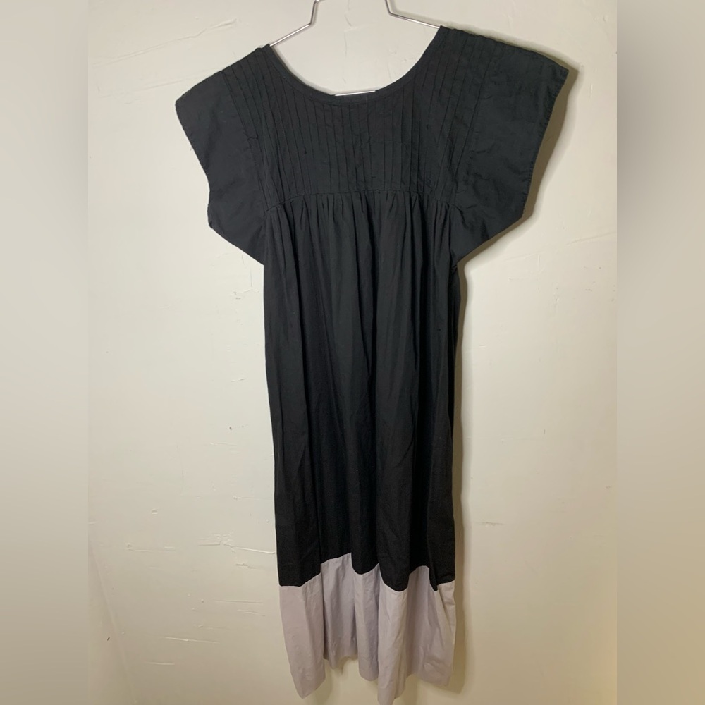 Vintage Handmade Pleated Floral House Dress/ Muumuu​ - Picture 2 of 14